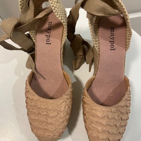 NWOT⭐️ Girly & Cute Spanish Espadrilles Maypol Wedge Blush Taupe Lace design, 7 - Picture 2 of 9